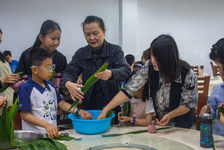 校工会举办 “粽香书韵 艾香润...