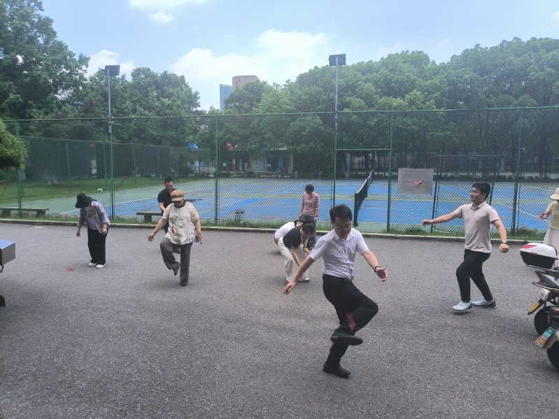 东南大学成贤学院第二十一届踢毽...